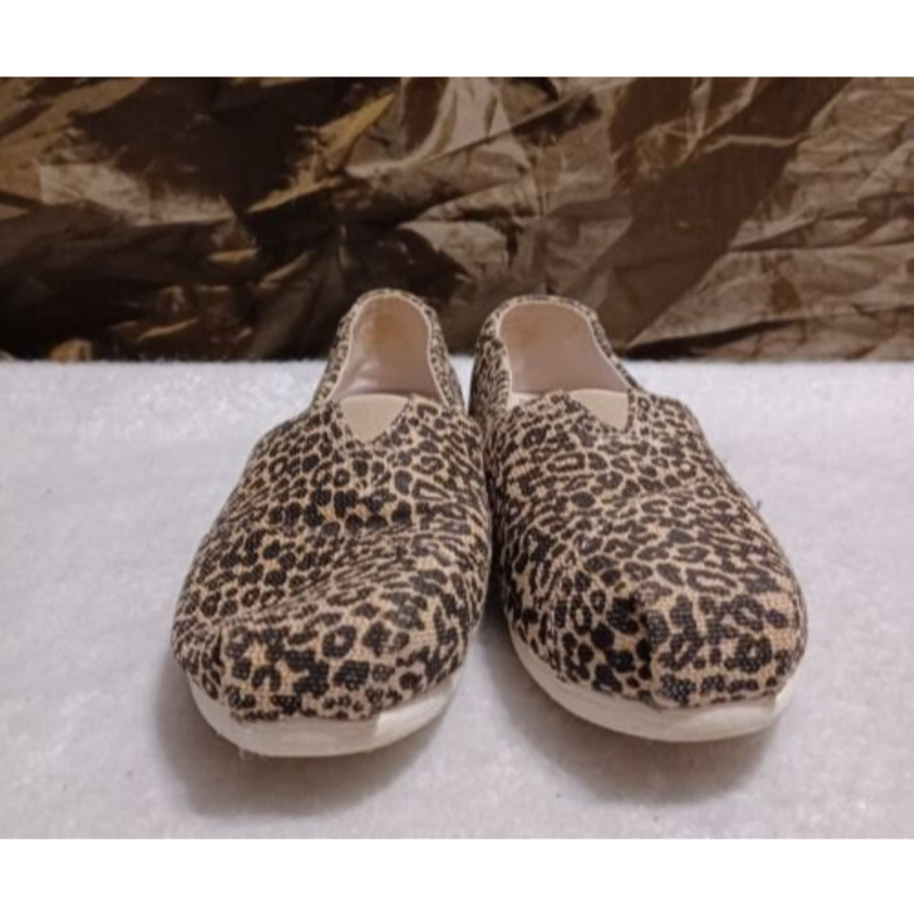 Toms Classic Natural Baby Cheetah Print Comfort Loafers Shoes Women US 6.5 USED
